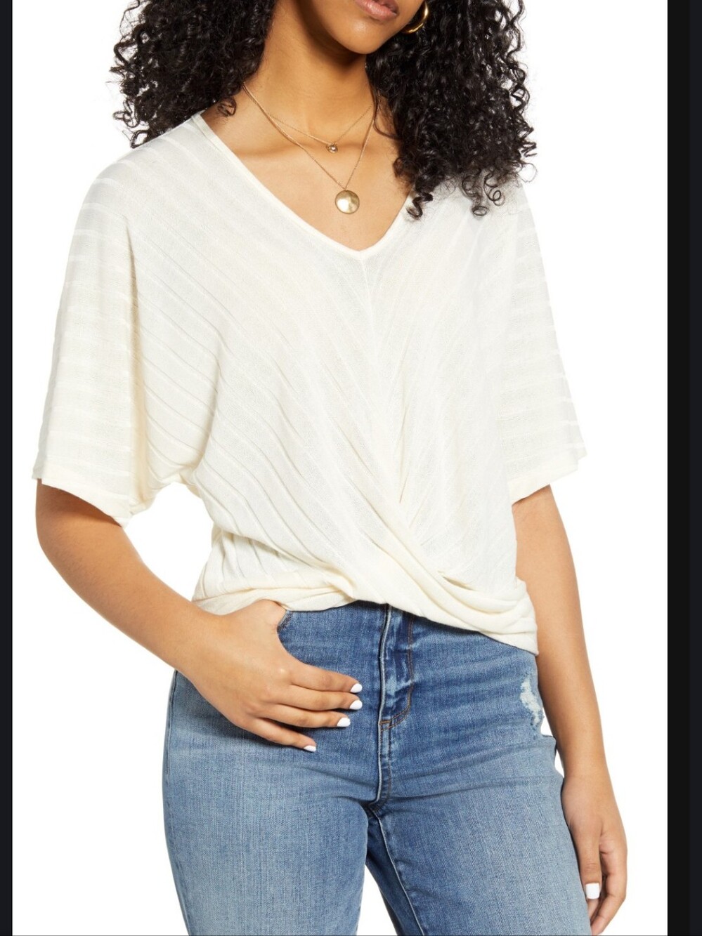 All in Favor Cream V-Neck Twist Hem Short Sleeve Top